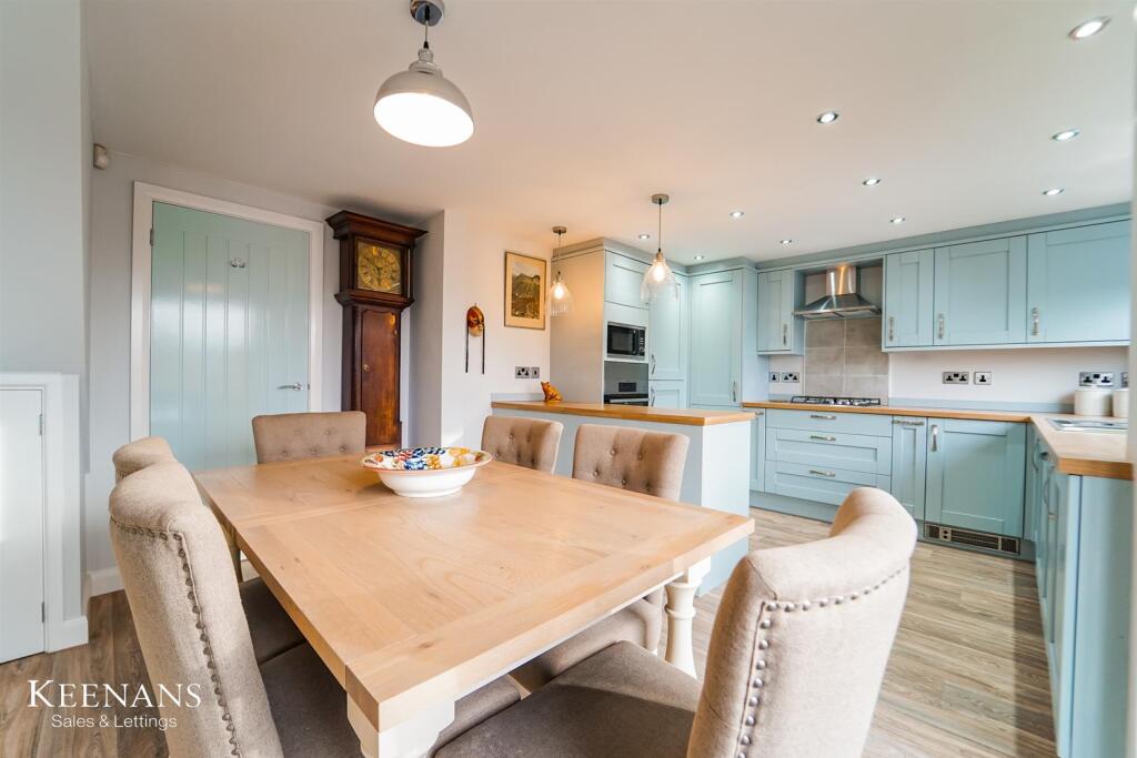 Additional property image - Glendale Drive, Mellor