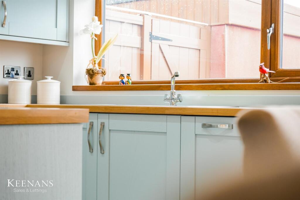 Additional property image - Glendale Drive, Mellor