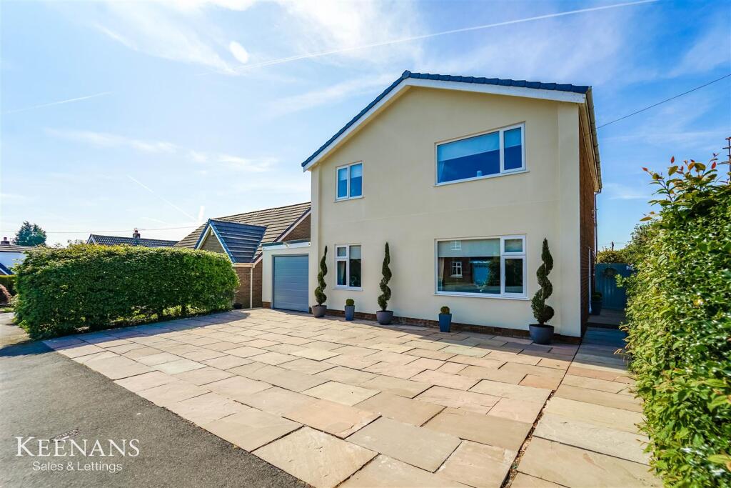 Main image of property: Singleton Avenue, Read