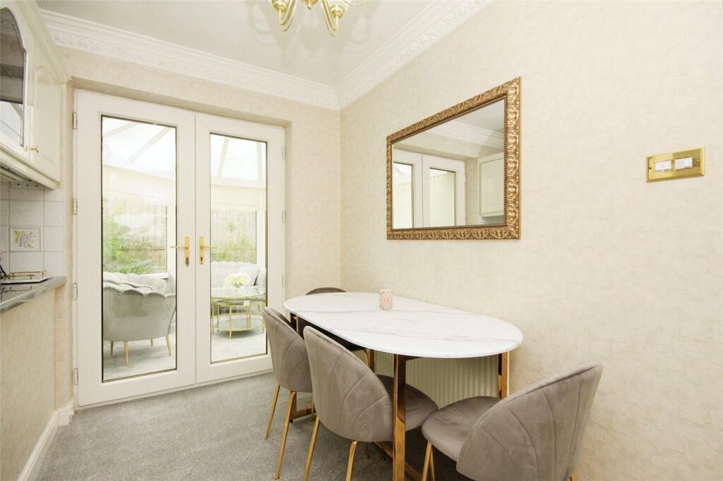 3 bedroom bungalow for sale in Garden Crescent, Rotherham