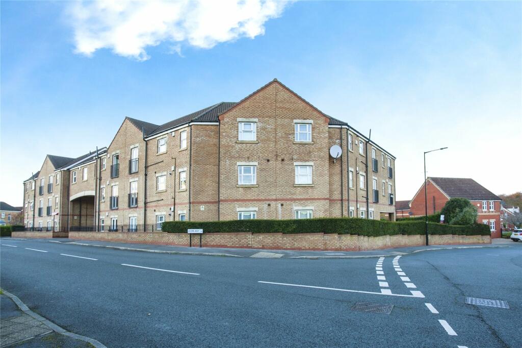 2 bedroom flat for sale in Acorn Way, Woodlaithes, Rotherham, South