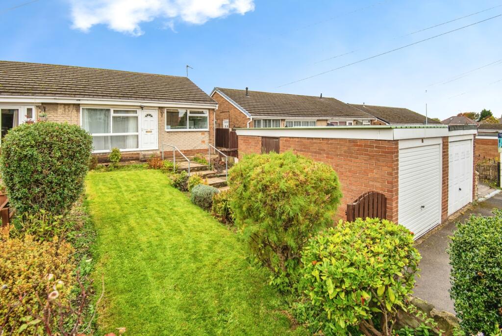 Main image of property: Stone Close, Ravenfield, Rotherham, South Yorkshire, S65