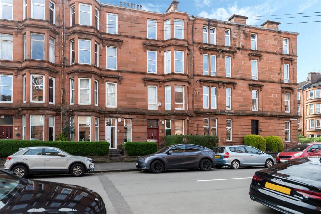Main image of property: 3/1, 10 Westclyffe Street, Glasgow, Glasgow City, G41