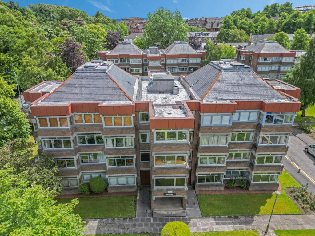 Main image of property: Flat 4, Norfolk Court, 25 Dirleton Drive, Glasgow, G41