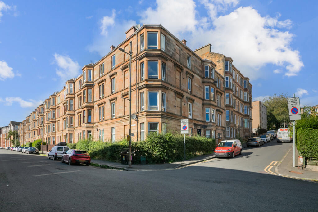 Main image of property: 3/1, 50 Brownlie Street, Mount Florida, Glasgow, G42