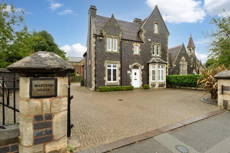 Main image of property: 46 Bridgnorth Road, Wollaston