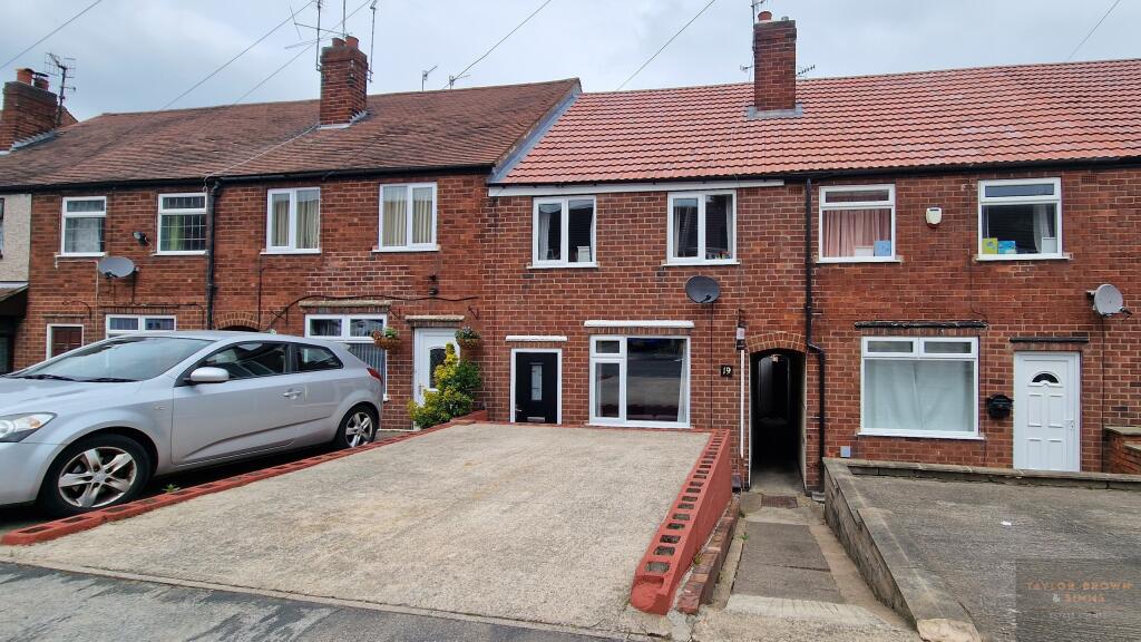 3 bedroom terraced house for sale in Oaklands Avenue, Heanor, Derbyshire, DE75 7BB, DE75