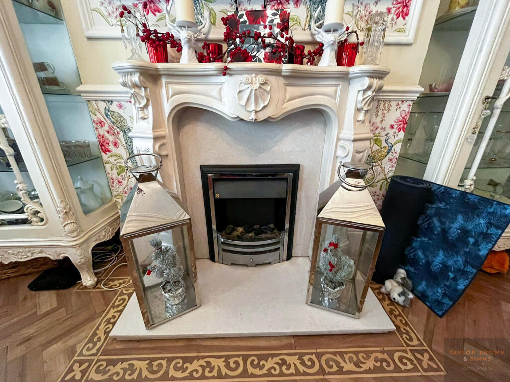 Additional property image - Mansfield Road, Heanor, Derbyshire