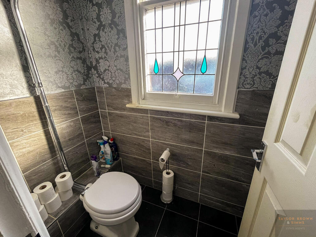 Additional property image - Mansfield Road, Heanor, Derbyshire