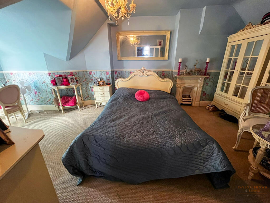 Additional property image - Mansfield Road, Heanor, Derbyshire