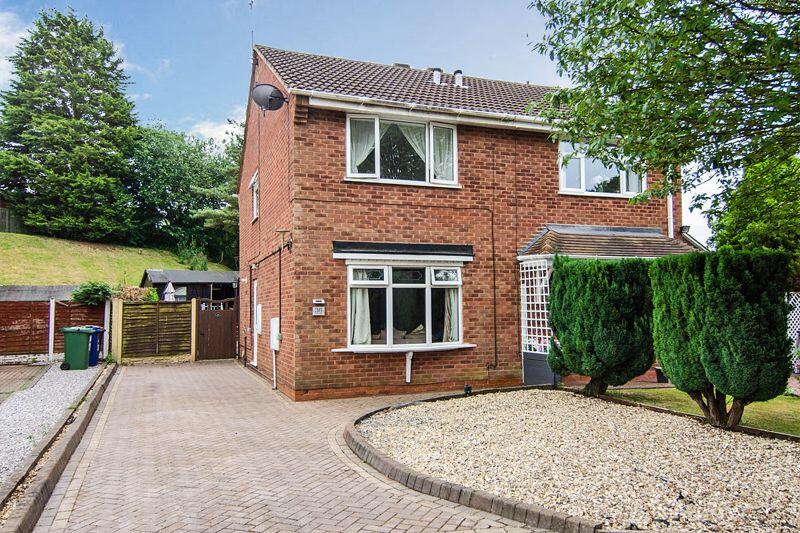 2 bedroom semidetached house for sale in Herondale, Hednesford, WS12