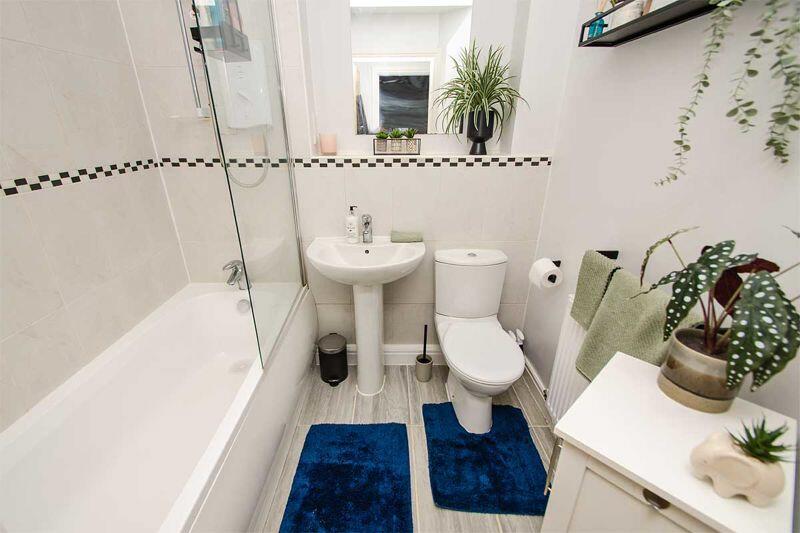 Additional property image - Quarry Court, Quarry Hill, Wilnecote, Tamworth