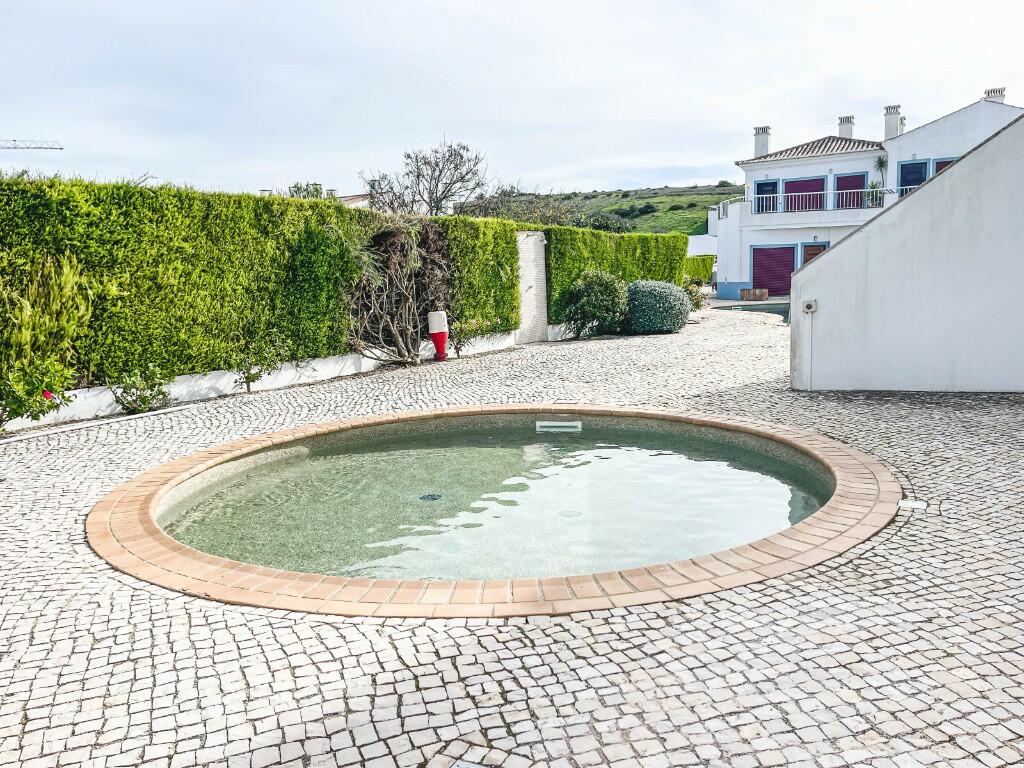 3 bedroom apartment for sale in Burgau, Algarve, Portugal