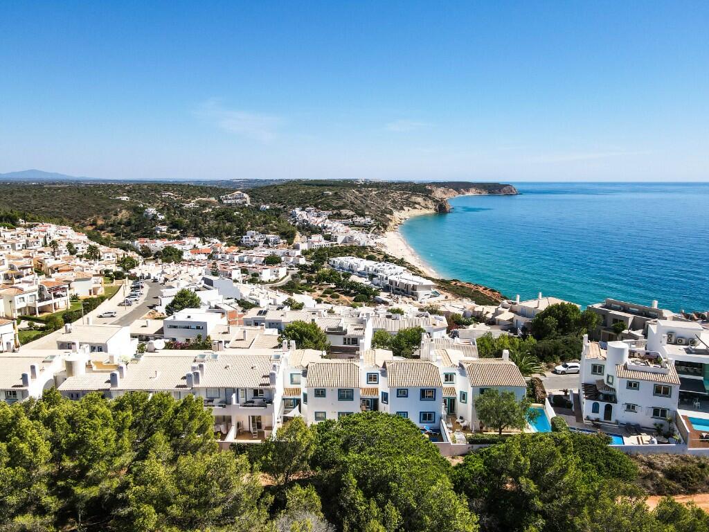 Town House for sale in Salema, Algarve