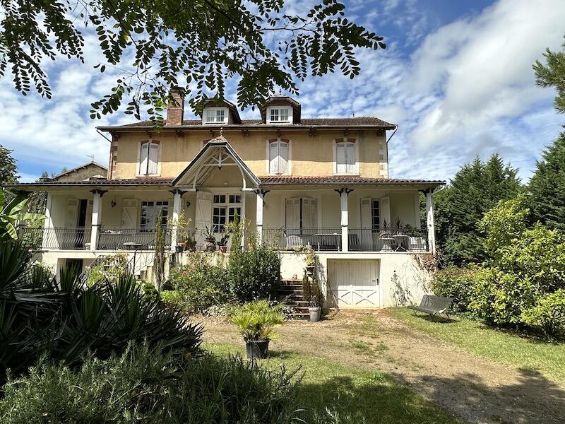 Main image of property: Montguyon, Charente-Maritime, Poitou-Charentes