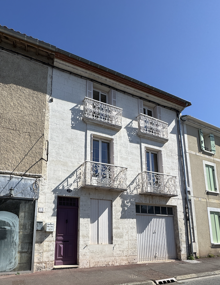 Main image of property: Ribérac, Dordogne, Aquitaine