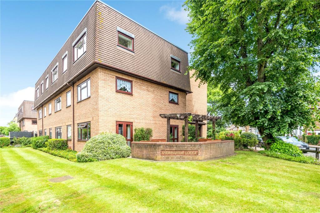 Unique Apartments For Sale In Bromley Kent for Large Space