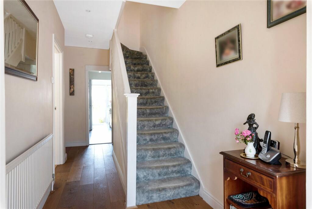 Additional property image - Ruskin Walk, Bromley, BR2