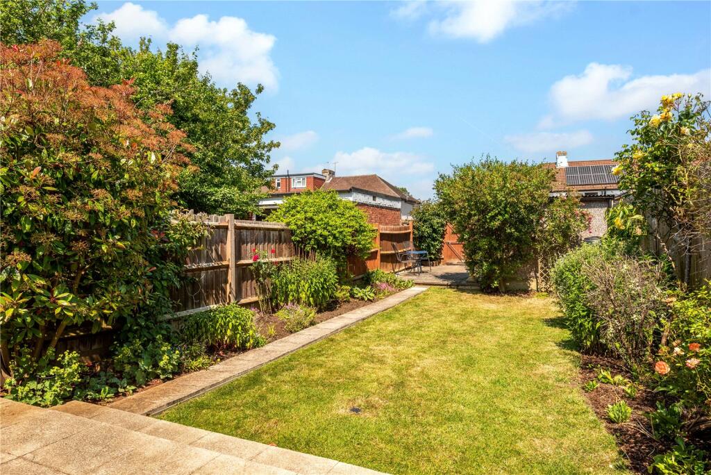 Additional property image - Ruskin Walk, Bromley, BR2