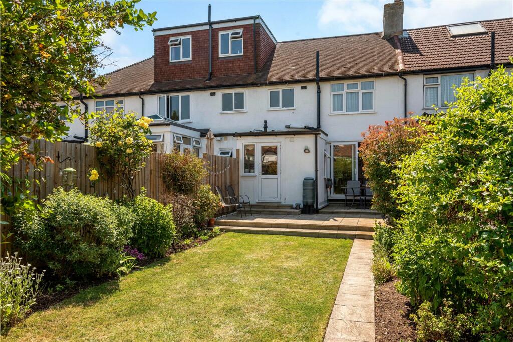 Additional property image - Ruskin Walk, Bromley, BR2