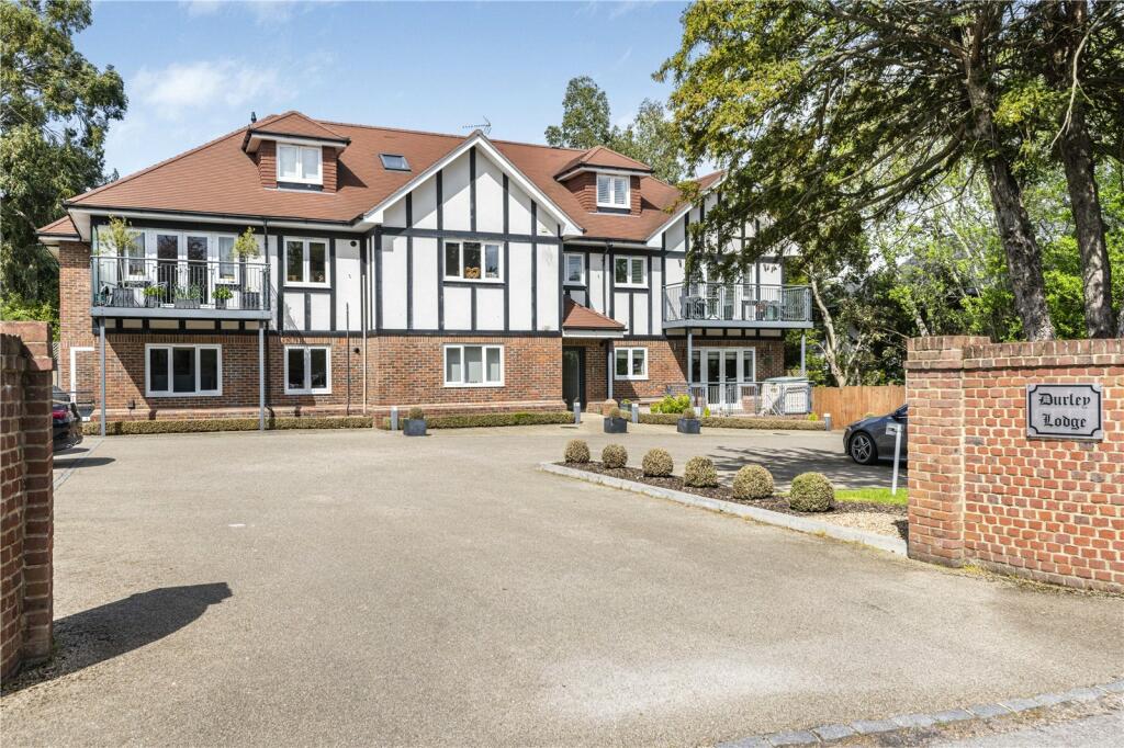 1 bedroom apartment for sale in Bickley Park Road, Bromley, BR1