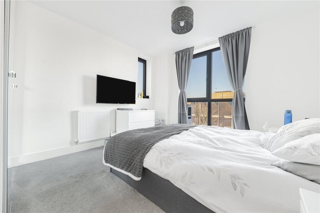 Additional property image - Homesdale Road, Bromley, BR2