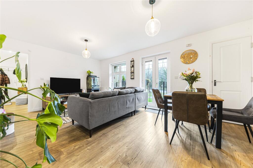 Additional property image - Mackintosh Street, Bromley, BR2