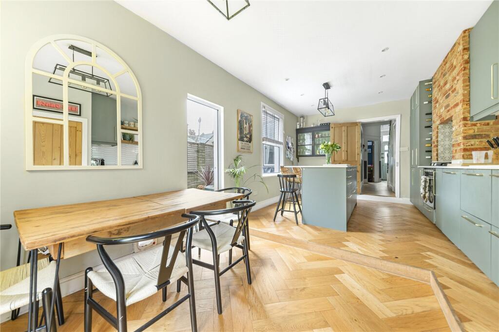 Additional property image - Howard Road, Bromley, BR1