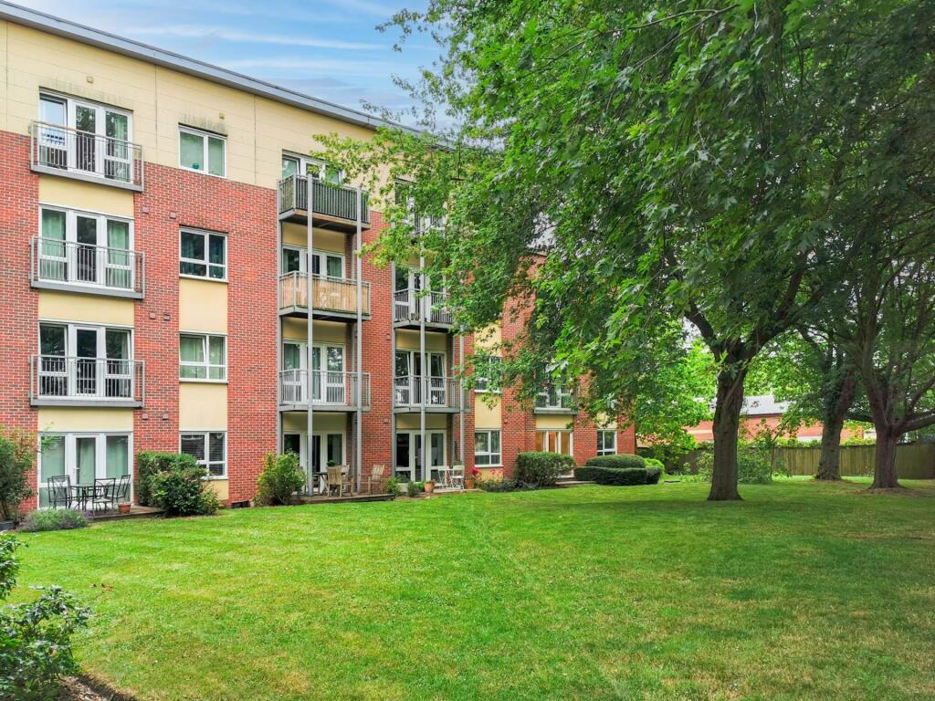 Main image of property: Caversham Place, Reading