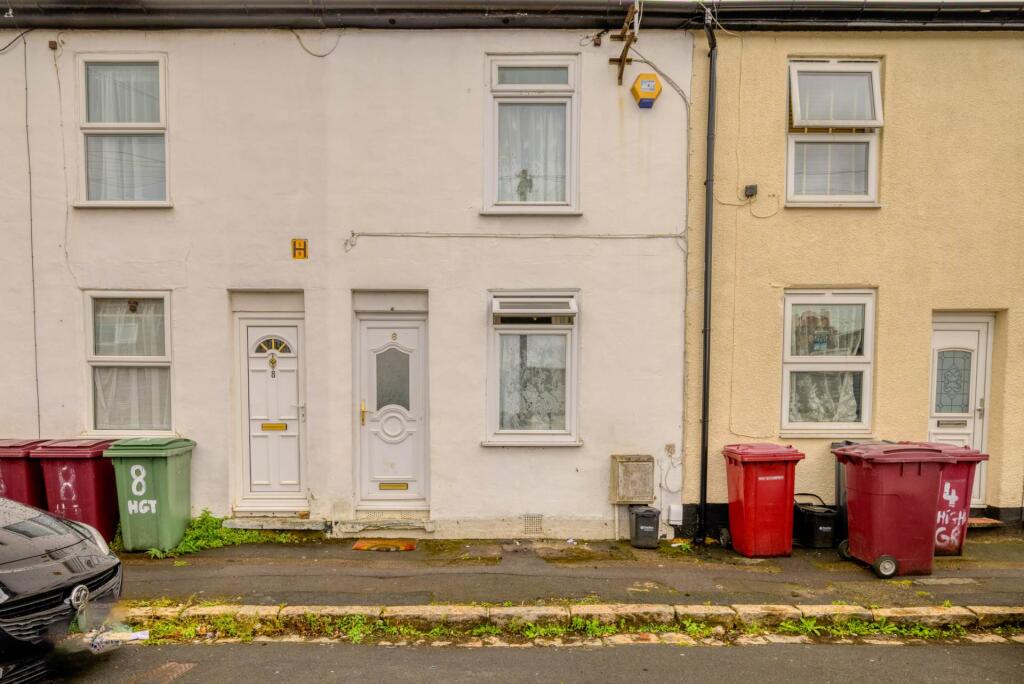 Main image of property: Highgrove Terrace, Reading