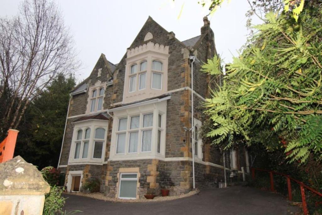 House share for rent in Linden Road, Clevedon, BS21