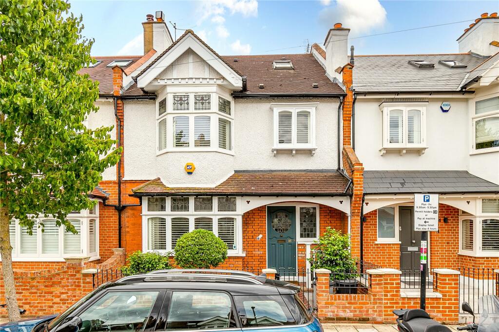 5 bedroom terraced house for sale in Roseneath Road, SW11