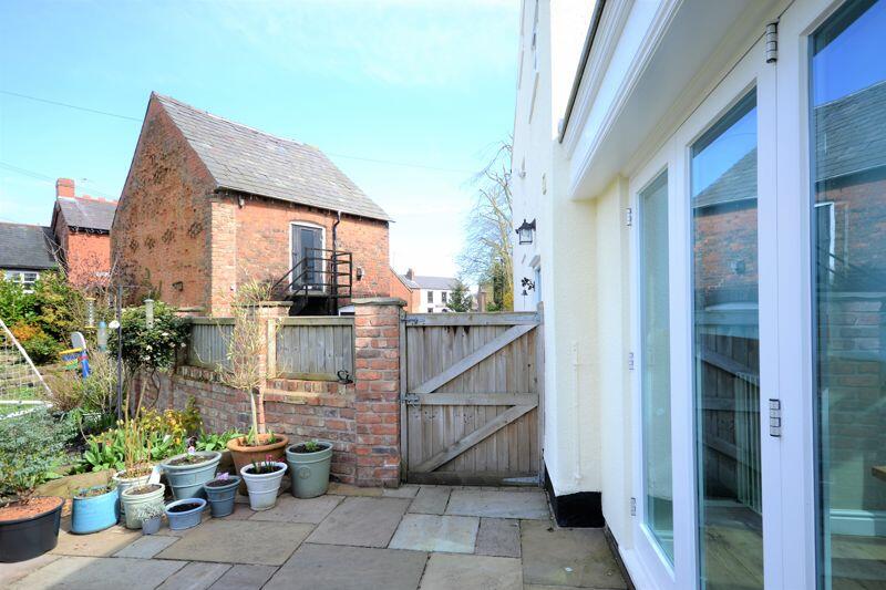 4 bedroom detached house for sale in The Hillocks, Croston, PR26 9RE, PR26