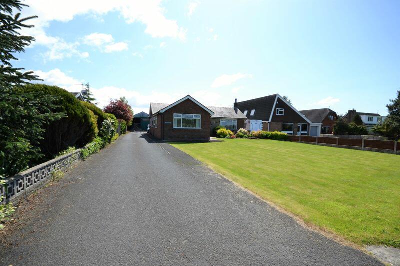 3 bedroom bungalow for sale in Gorse Lane, Tarleton, PR4 6LH, PR4
