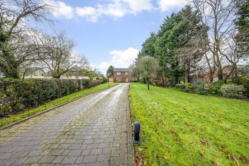 4 bedroom detached house for sale in South Road, Bretherton, PR26 9AJ, PR26