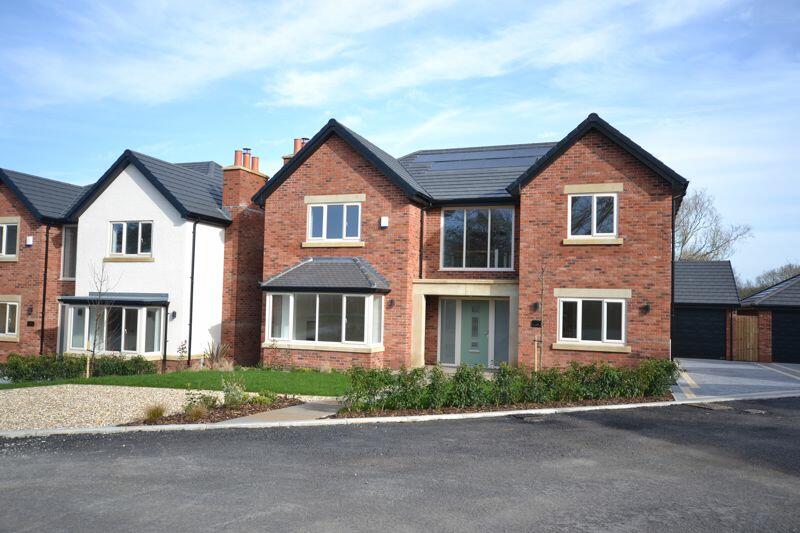 4 bedroom detached house for sale in 2 Oak Tree Close, New Street, Mawdesley, L40 2QP, L40