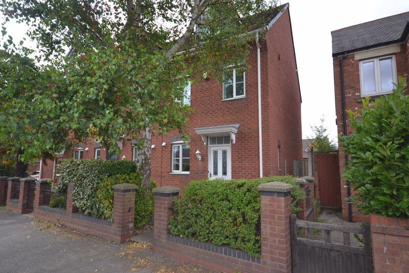 Main image of property: 3b Moss Lane, Burscough, L40 4AL