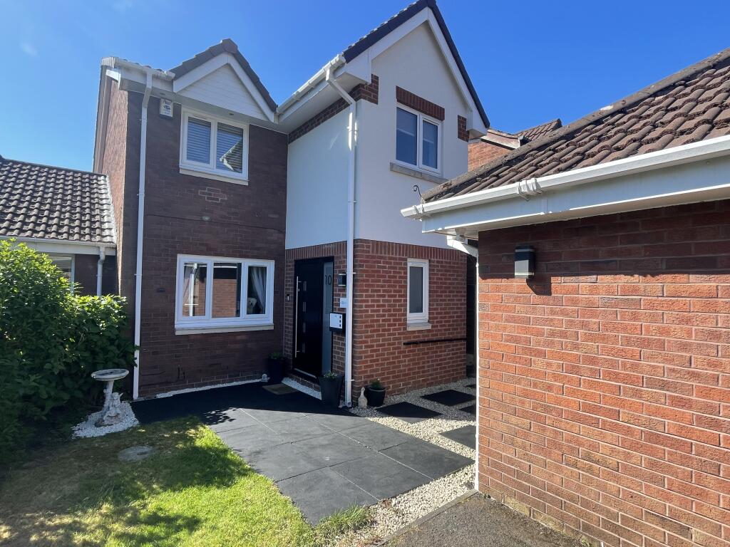 Main image of property: Wrexham Close, Warrington WA5 9RL