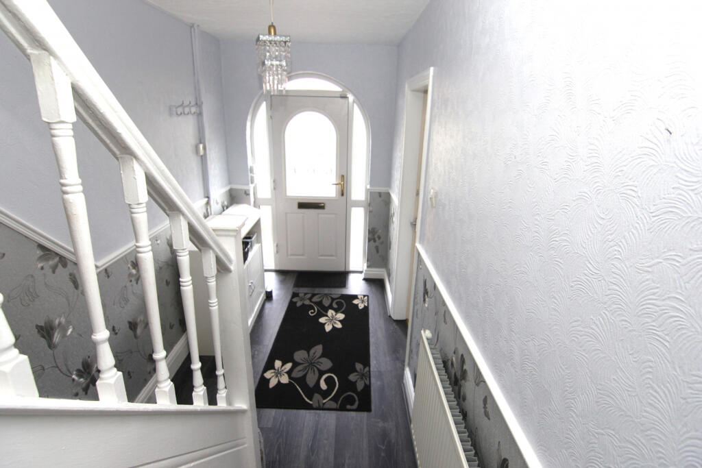 3 bedroom semidetached house for sale in Shakespeare Road, Droylsden, M43 7YQ, M43
