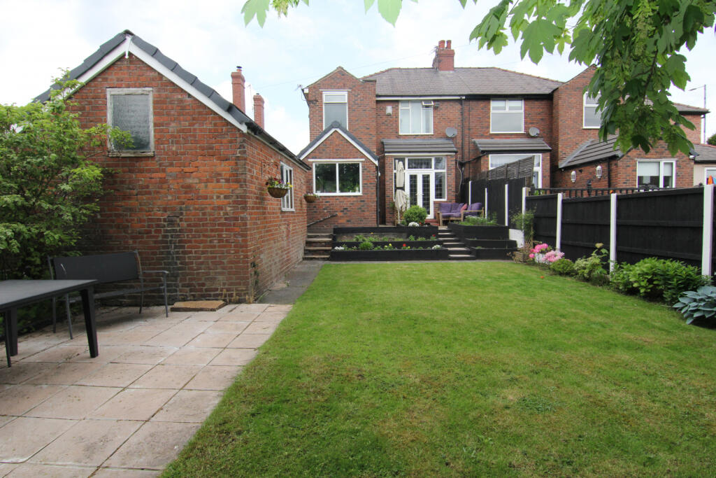 3 bedroom semidetached house for sale in Manchester Road, Audenshaw