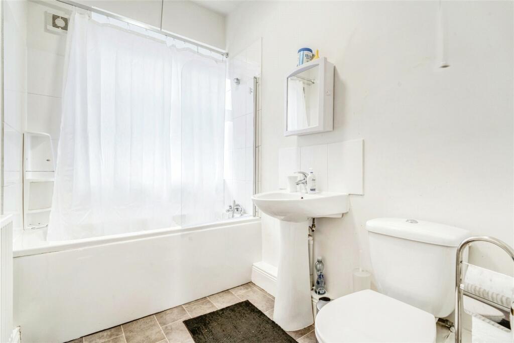 Additional property image - Pooles Wharf Court, Harbourside, BS8