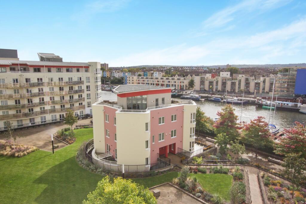 Main image of property: The Crescent, Hannover Quay, BS1
