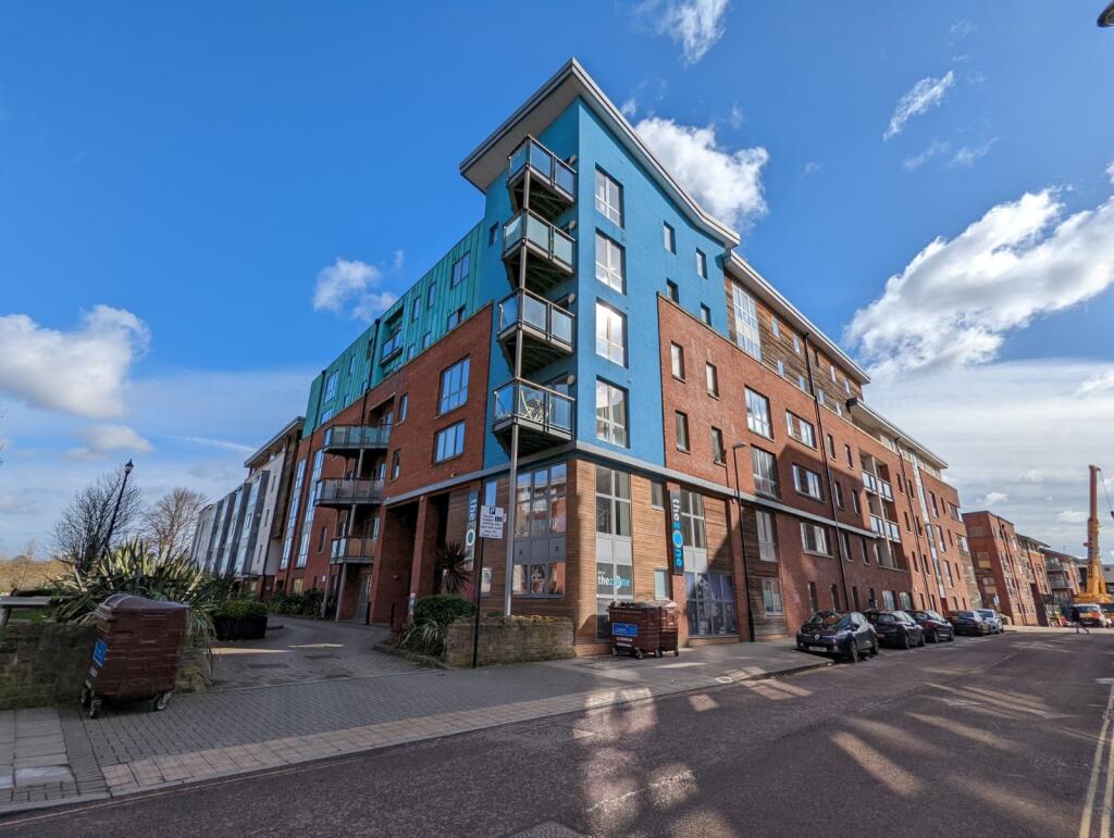 Main image of property: Ratcliffe Court, Sweetman Place, BS2