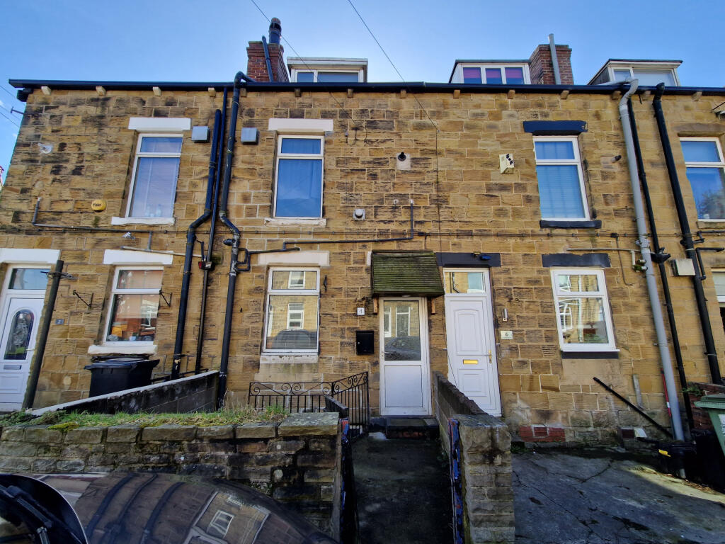 Main image of property: Airedale Terrace,  Leeds, LS26