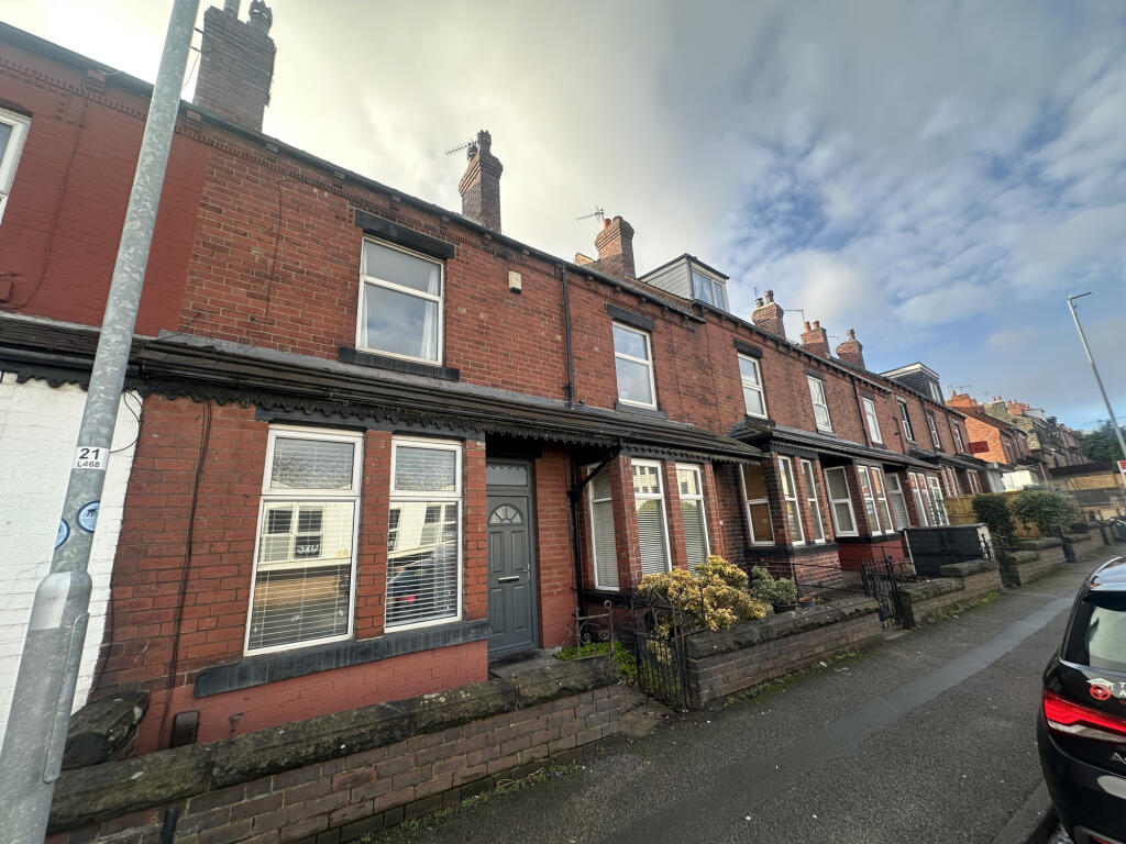 Main image of property: Low Lane,  Leeds, LS18