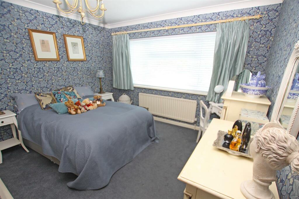 Additional property image - Muscliffe Lane, Bournemouth