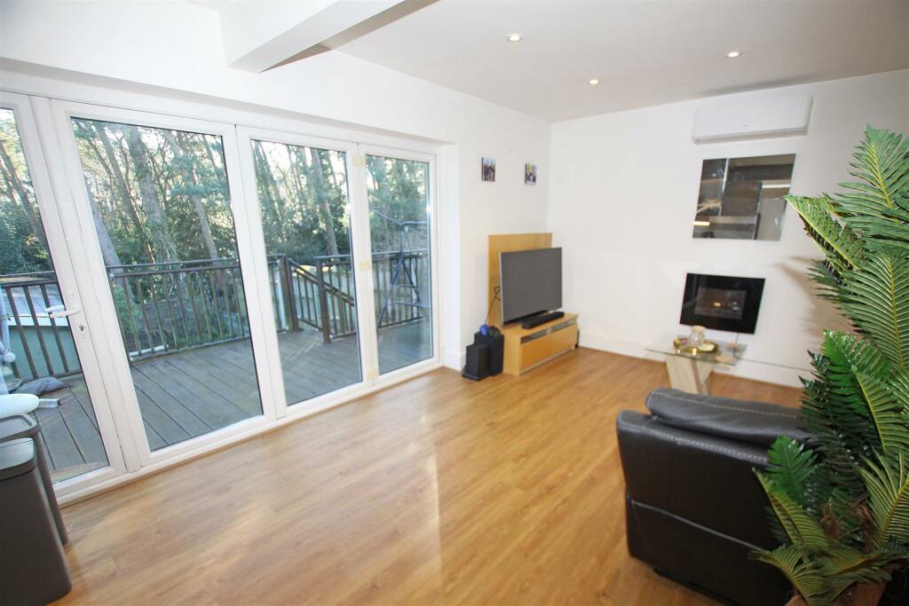 Additional property image - Pine Vale Crescent, Bournemouth