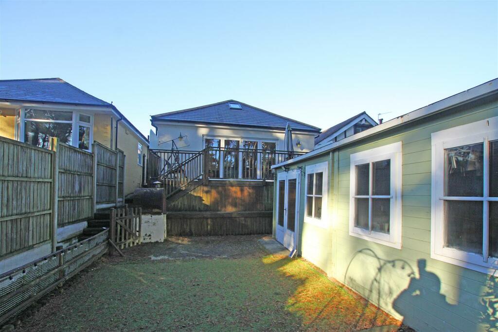 Additional property image - Pine Vale Crescent, Bournemouth