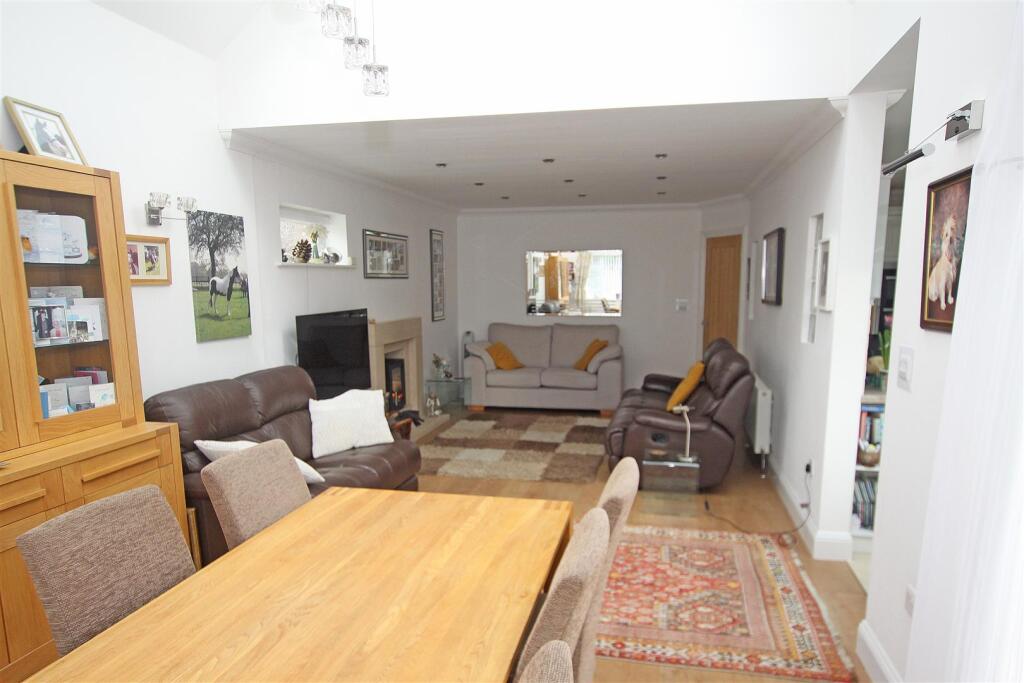 Additional property image - Cheddington Road, Bournemouth