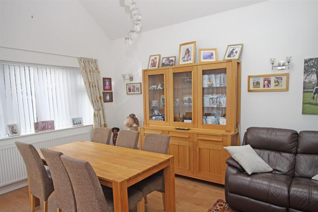 Additional property image - Cheddington Road, Bournemouth